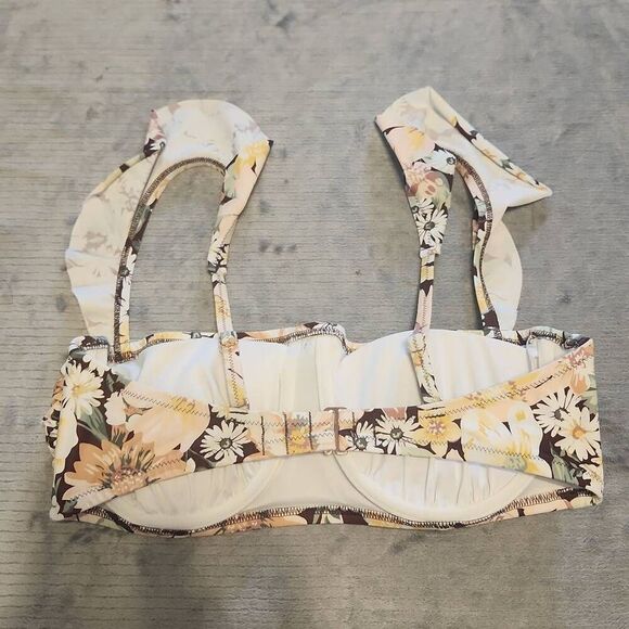 Shade & Shore Women's Ruffle Strap Bralette Bikini Top Size 36D - Picture 2 of 3